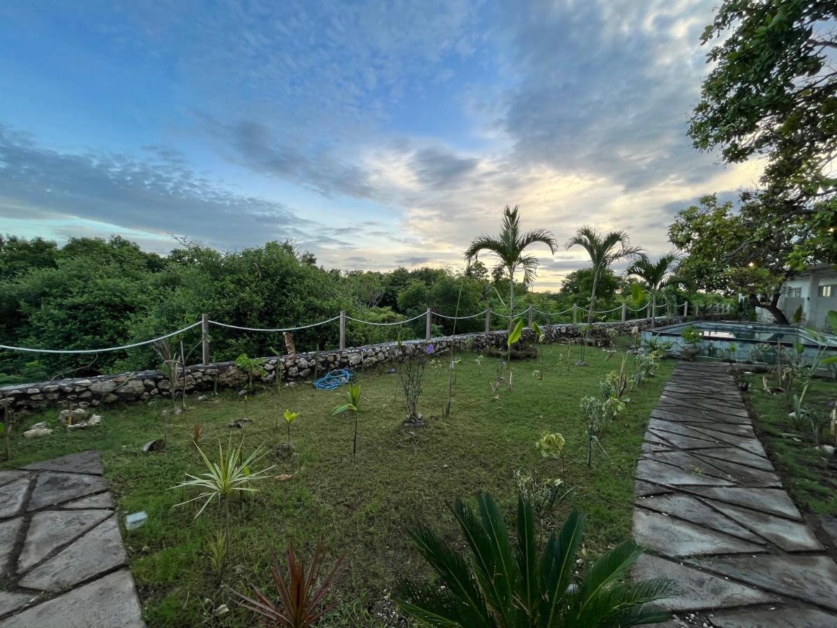 Sanctum Hotel And Dive- Nusa Penida Ped Exterior photo